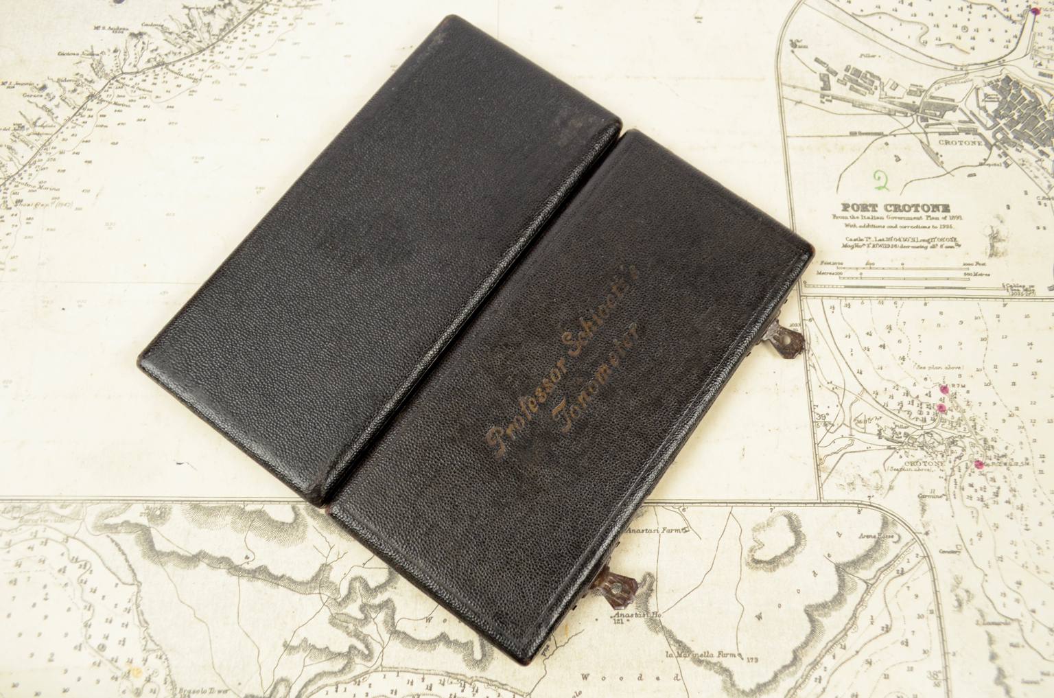 Old medical instruments/ocu1-Vintage tonometer