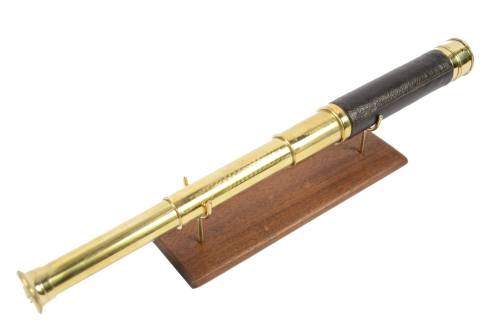 Code 5747 French telescope